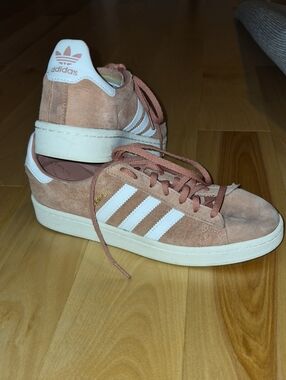 Adidas Suede/corduroy Campus Sneakers in Rose Pink and White Size 7.5 Us